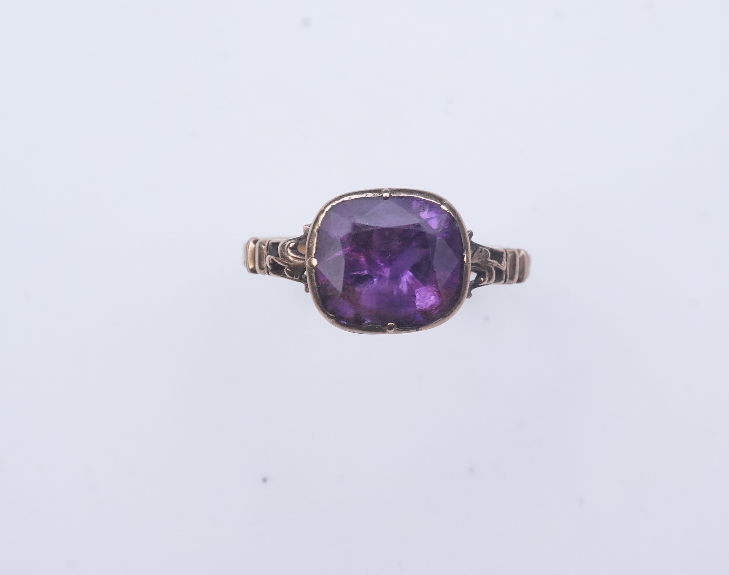 A George III amethyst ring, late 18th/early 19th century